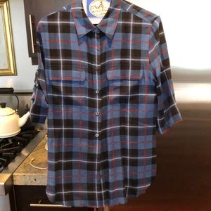 Beautiful silk Equipment blouse! Great for spring!